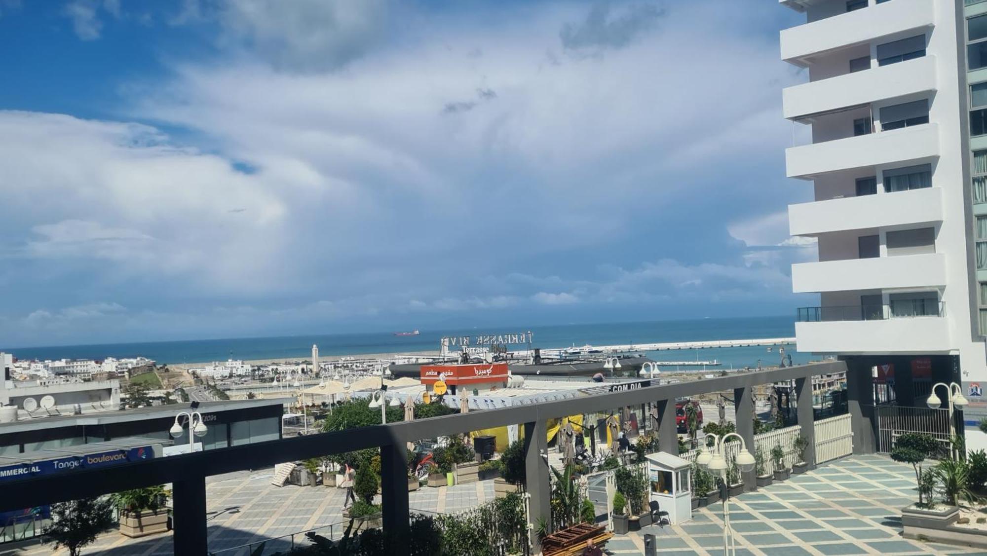 Center 2 Tangier